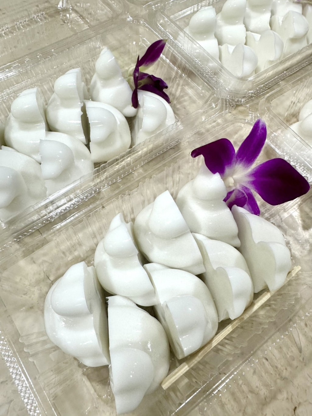 ชาปักษ์ใต้ ร้านเสน่ห์ปรางค์ ขนมไทยสมัยใหม่